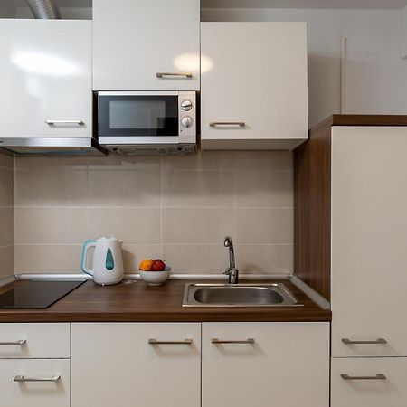 Nomad Dubrovnik + Free Parking Apartman Kültér fotó