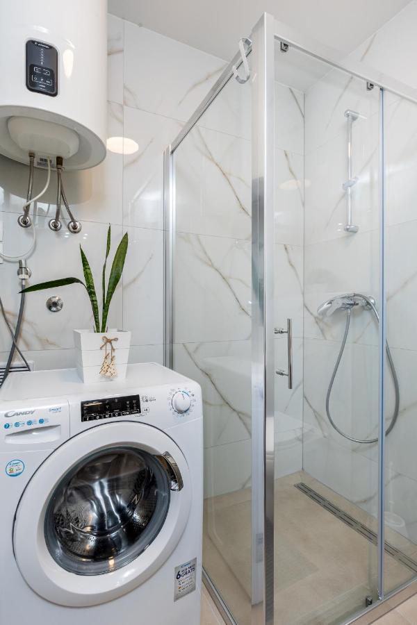 Nomad Dubrovnik + Free Parking Apartman Kültér fotó