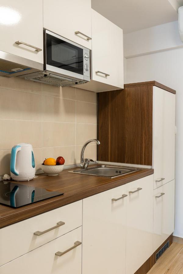 Nomad Dubrovnik + Free Parking Apartman Kültér fotó